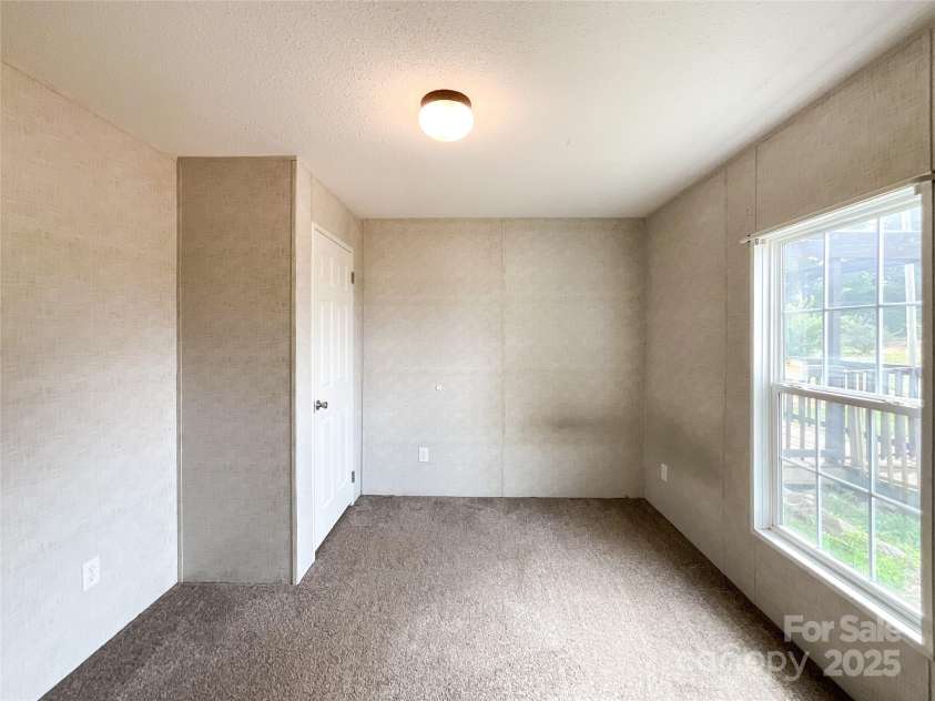 5321 State line Road, Marshville, NC 28103.  MLS# CAR4271916, YatesRealty ID 20598. 