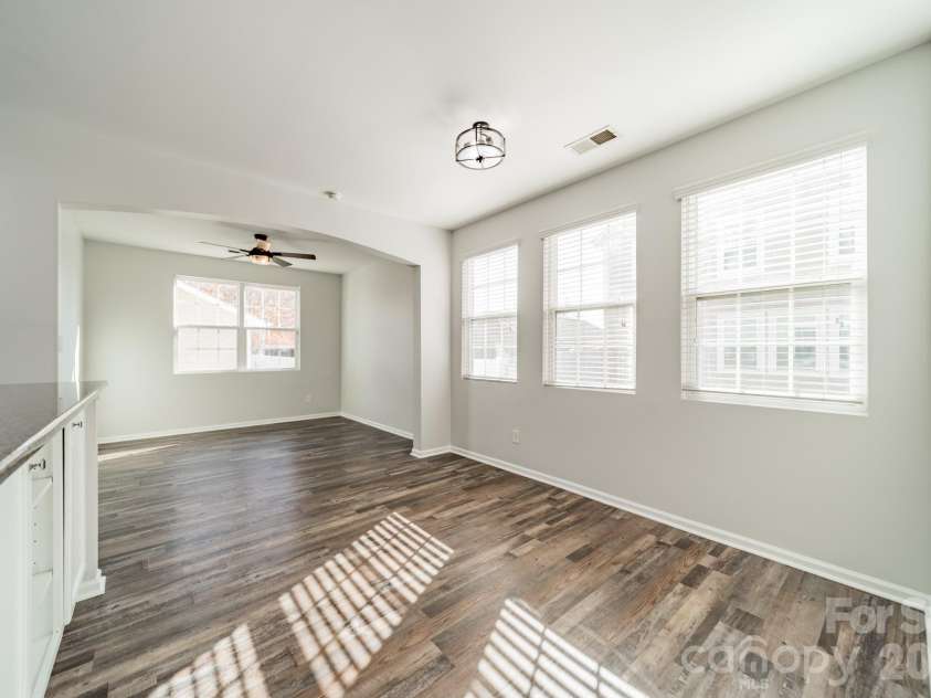 18426 Catawba Avenue, Cornelius, NC 28031.  MLS# CAR4392040, YatesRealty ID 20599. 