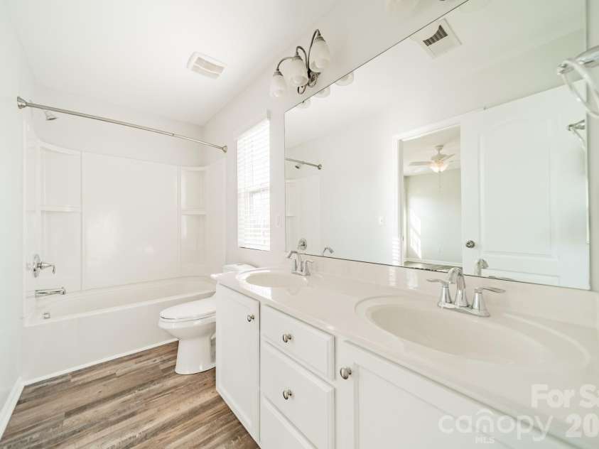 18426 Catawba Avenue, Cornelius, NC 28031.  MLS# CAR4392040, YatesRealty ID 20599. Virtual Staging