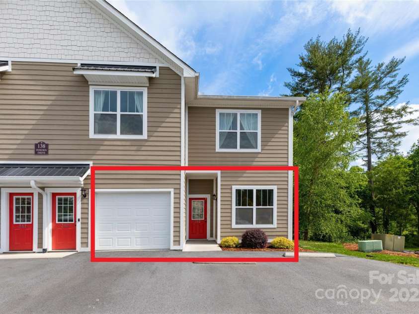 138 Foxden Drive, Fletcher, NC 28732.  MLS# CAR4258782, YatesRealty ID 206. 