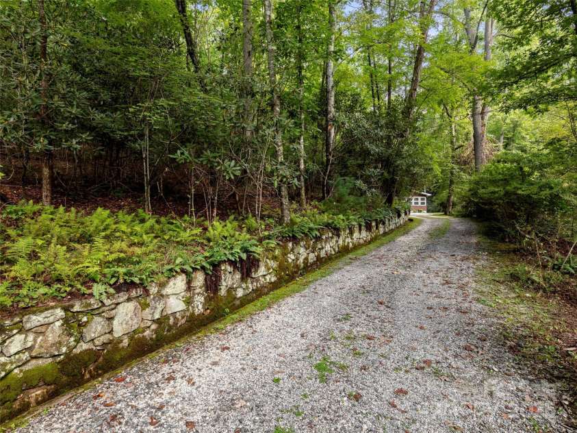 812 Crab Creek Road, Hendersonville, NC 28739.  MLS# CAR4313649, YatesRealty ID 206. 