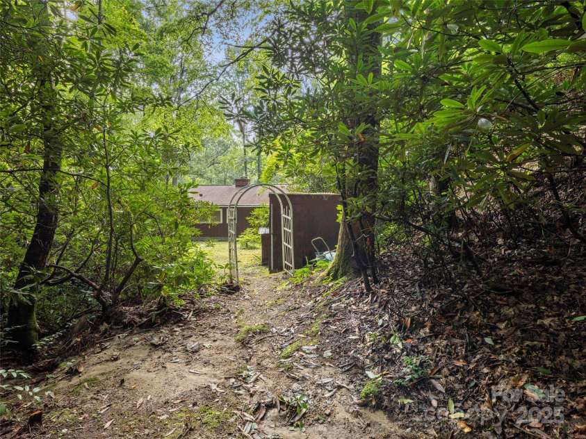 812 Crab Creek Road, Hendersonville, NC 28739.  MLS# CAR4313649, YatesRealty ID 206. 