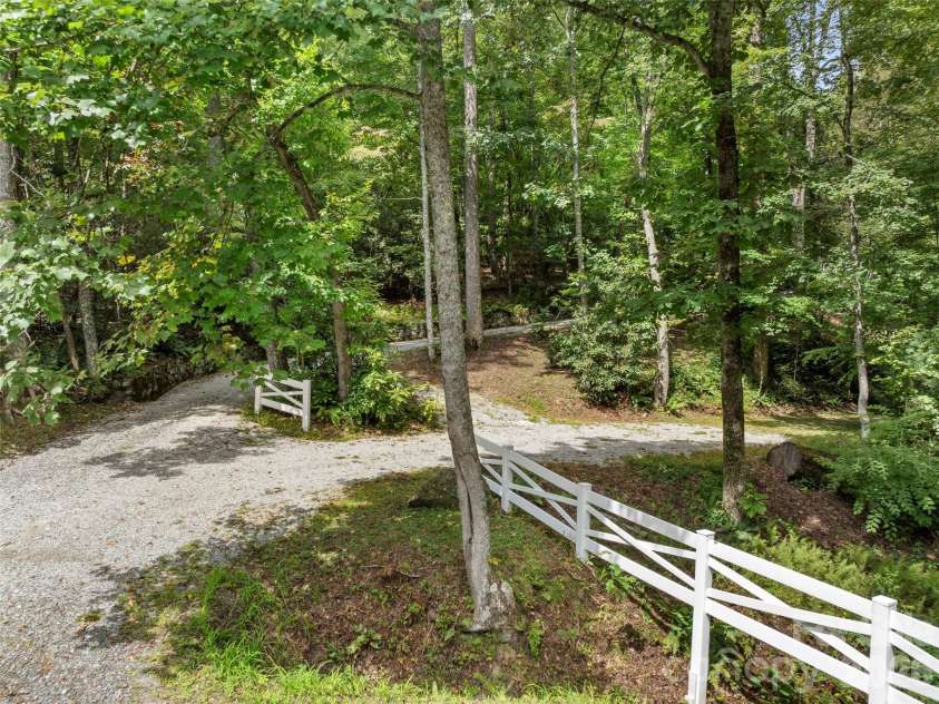 812 Crab Creek Road, Hendersonville, NC 28739.  MLS# CAR4313649, YatesRealty ID 206. 