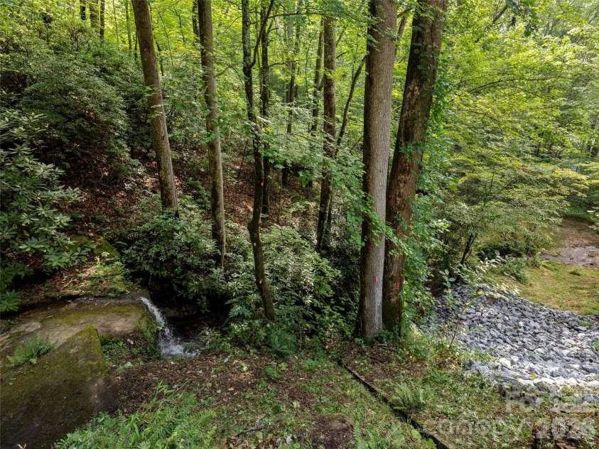 812 Crab Creek Road, Hendersonville, NC 28739.  MLS# CAR4313649, YatesRealty ID 206. 