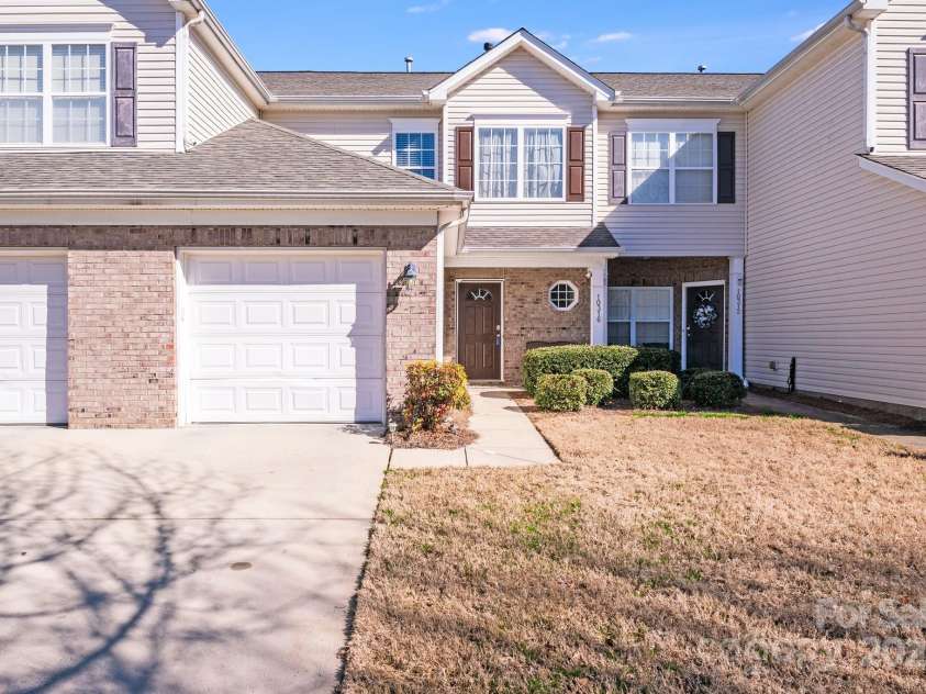 10316 Stineway Court, Pineville, NC 28134.  MLS# CAR4224915, YatesRealty ID 2060. 