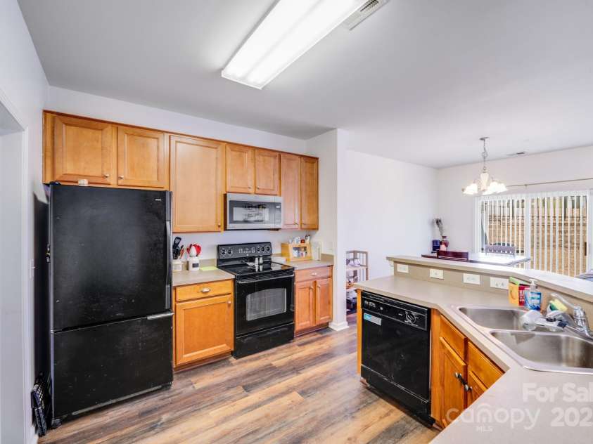 10316 Stineway Court, Pineville, NC 28134.  MLS# CAR4224915, YatesRealty ID 2060. 