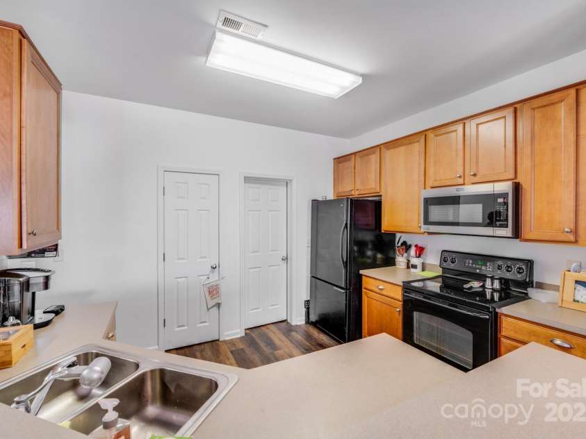 10316 Stineway Court, Pineville, NC 28134.  MLS# CAR4224915, YatesRealty ID 2060. 