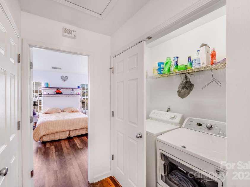 10316 Stineway Court, Pineville, NC 28134.  MLS# CAR4224915, YatesRealty ID 2060. 