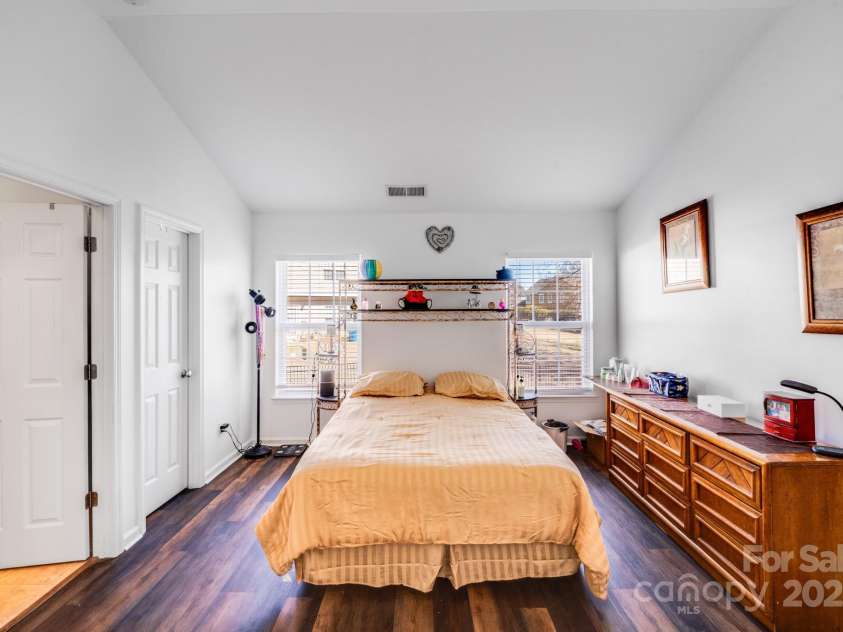 10316 Stineway Court, Pineville, NC 28134.  MLS# CAR4224915, YatesRealty ID 2060. 