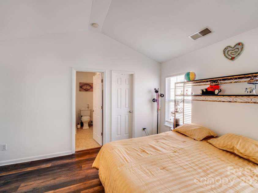 10316 Stineway Court, Pineville, NC 28134.  MLS# CAR4224915, YatesRealty ID 2060. 