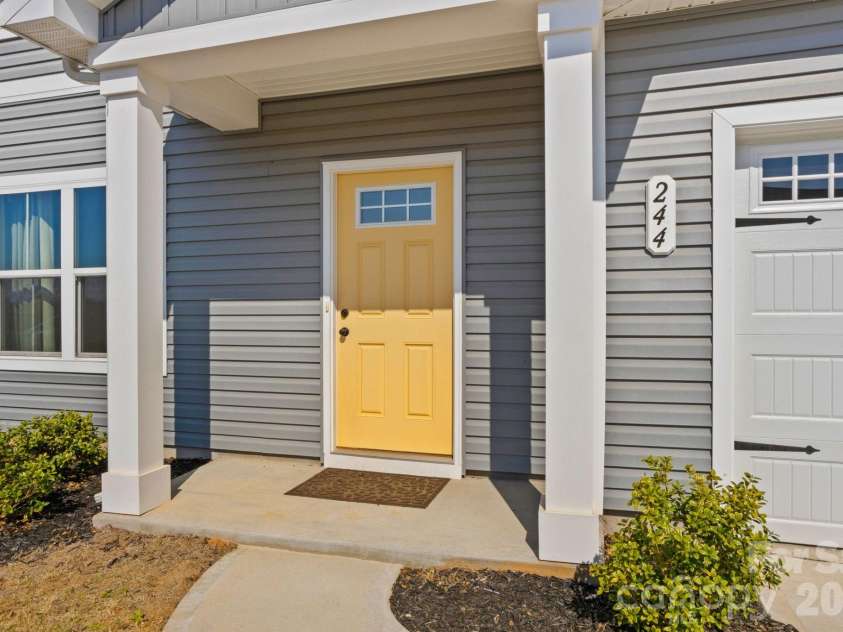 244 Ingram Court, Greenville, SC 29673.  MLS# CAR4363030, YatesRealty ID 20600. 