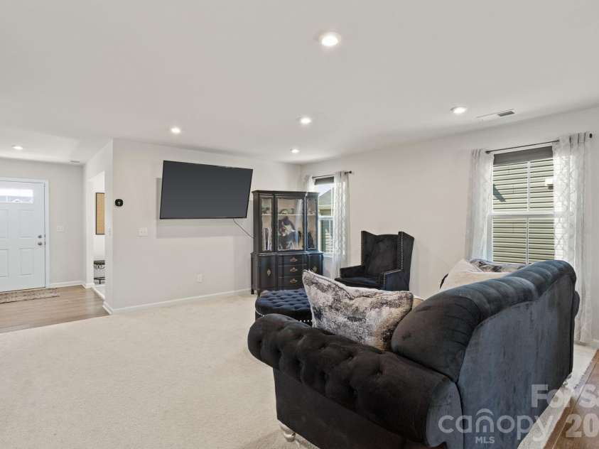 244 Ingram Court, Greenville, SC 29673.  MLS# CAR4363030, YatesRealty ID 20600. 