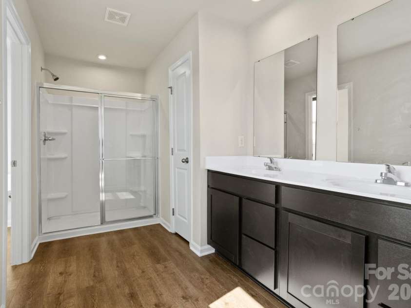 244 Ingram Court, Greenville, SC 29673.  MLS# CAR4363030, YatesRealty ID 20600. 