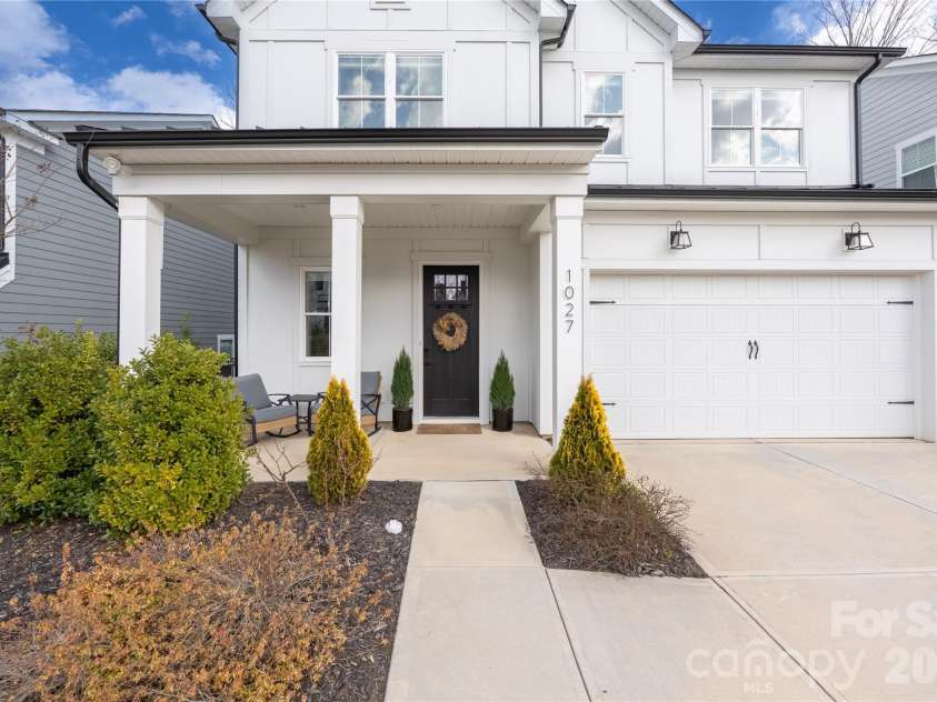 1027 Masefield Avenue, Matthews, NC 28105.  MLS# CAR4350360, YatesRealty ID 20602. 
