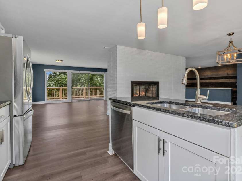 41 Remembrance Ridge, Flat Rock, NC 28731.  MLS# CAR4270719, YatesRealty ID 20604. 