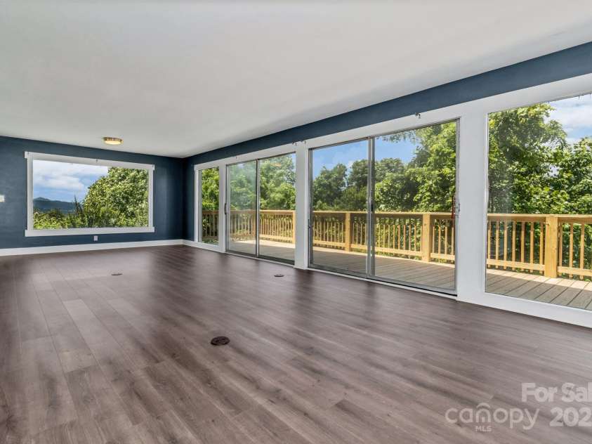 41 Remembrance Ridge, Flat Rock, NC 28731.  MLS# CAR4270719, YatesRealty ID 20604. 