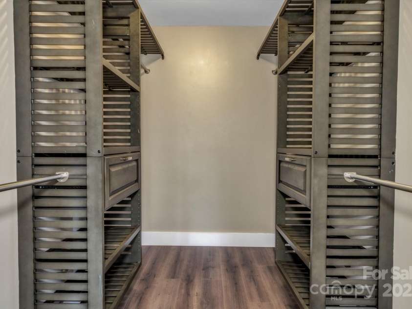 41 Remembrance Ridge, Flat Rock, NC 28731.  MLS# CAR4270719, YatesRealty ID 20604. 