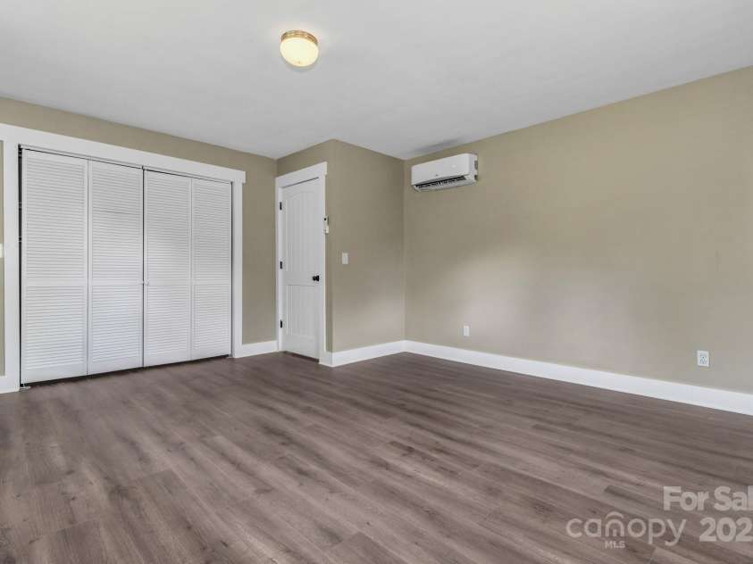 41 Remembrance Ridge, Flat Rock, NC 28731.  MLS# CAR4270719, YatesRealty ID 20604. 