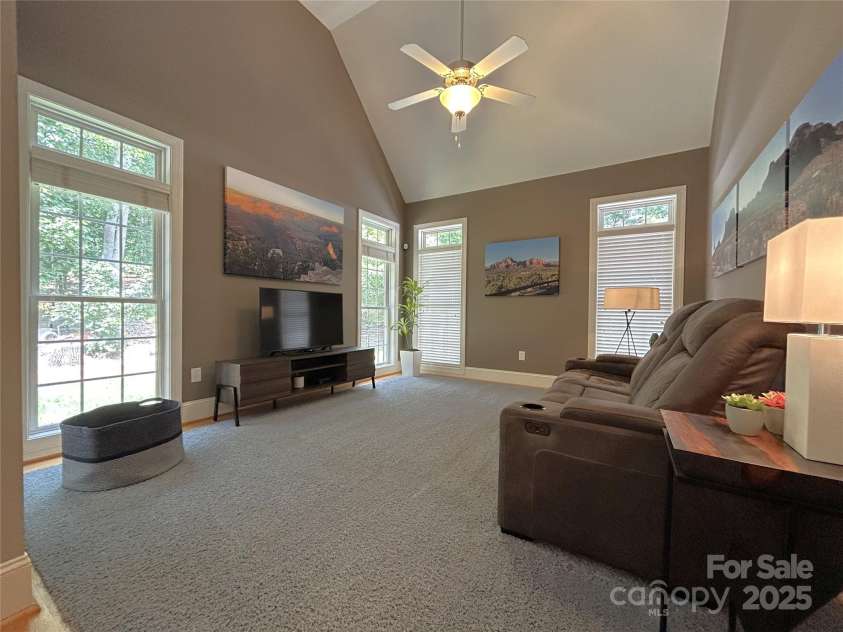 11646 Hidden Forest Lane, Davidson, NC 28036.  MLS# CAR4269662, YatesRealty ID 20605. 