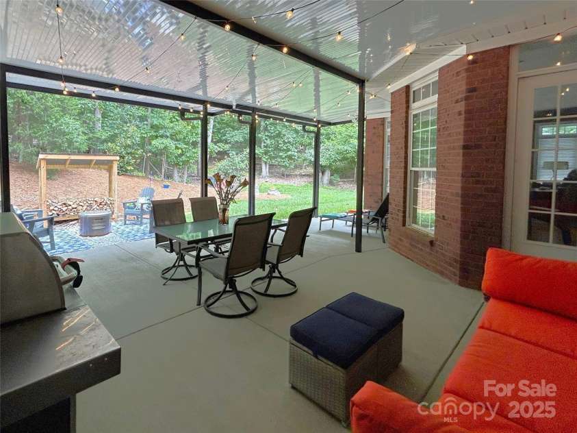 11646 Hidden Forest Lane, Davidson, NC 28036.  MLS# CAR4269662, YatesRealty ID 20605. 