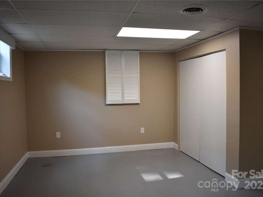 1038 Holmes Avenue, Salisbury, NC 28144.  MLS# CAR4272782, YatesRealty ID 20606. 