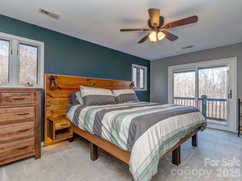 8723 Crestview Drive, Waxhaw, NC 28173.  MLS# CAR4376325, YatesRealty ID 20609. 