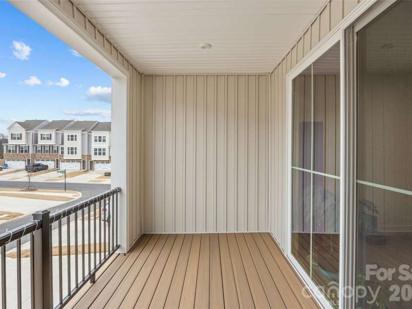 9921 Oaklawn Boulevard, Huntersville, NC 28078.  MLS# CAR4334672, YatesRealty ID 2061. 