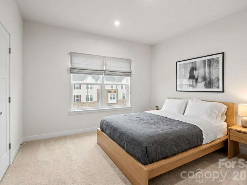 9921 Oaklawn Boulevard, Huntersville, NC 28078.  MLS# CAR4334672, YatesRealty ID 2061. Virtually Staged