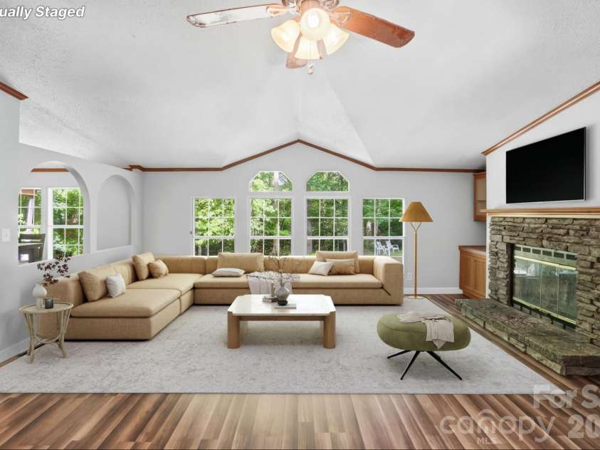 4965 Mundy Lane, Denver, NC 28037.  MLS# CAR4378943, YatesRealty ID 20611. 