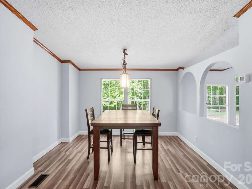 4965 Mundy Lane, Denver, NC 28037.  MLS# CAR4378943, YatesRealty ID 20611. 