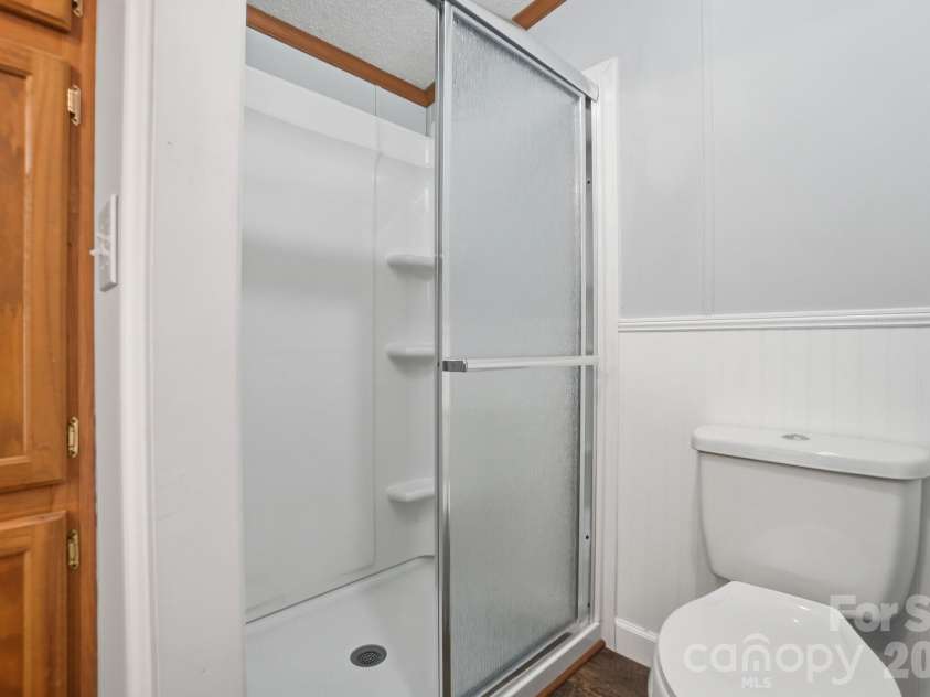 4965 Mundy Lane, Denver, NC 28037.  MLS# CAR4378943, YatesRealty ID 20611. 