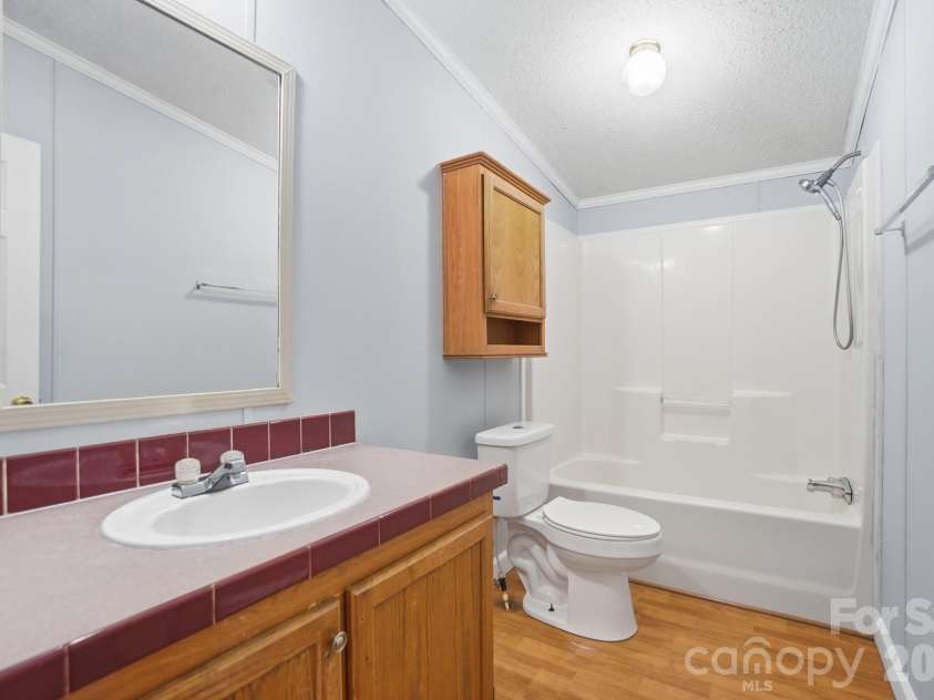 4965 Mundy Lane, Denver, NC 28037.  MLS# CAR4378943, YatesRealty ID 20611. 