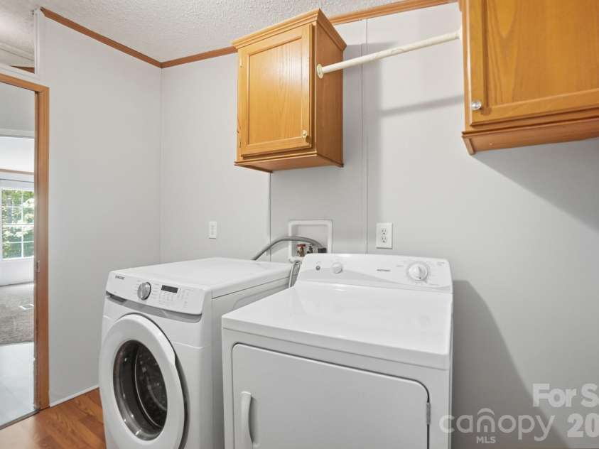4965 Mundy Lane, Denver, NC 28037.  MLS# CAR4378943, YatesRealty ID 20611. 