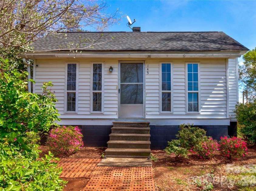 145 Duke Street, Cooleemee, NC 27014.  MLS# CAR4316002, YatesRealty ID 20614. 