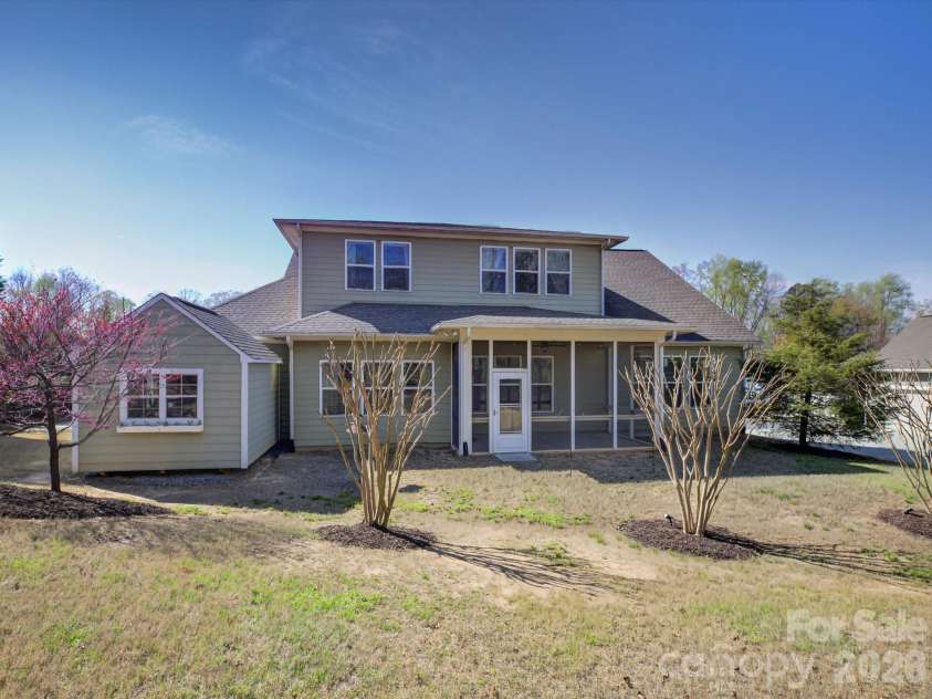 1343 Kings Bottom Drive, Fort Mill, SC 29715.  MLS# CAR4361159, YatesRealty ID 20615. 