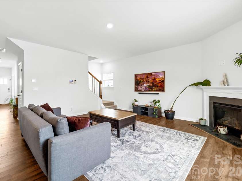 10820 Tuff Lane, Davidson, NC 28036.  MLS# CAR4352166, YatesRealty ID 20616. 