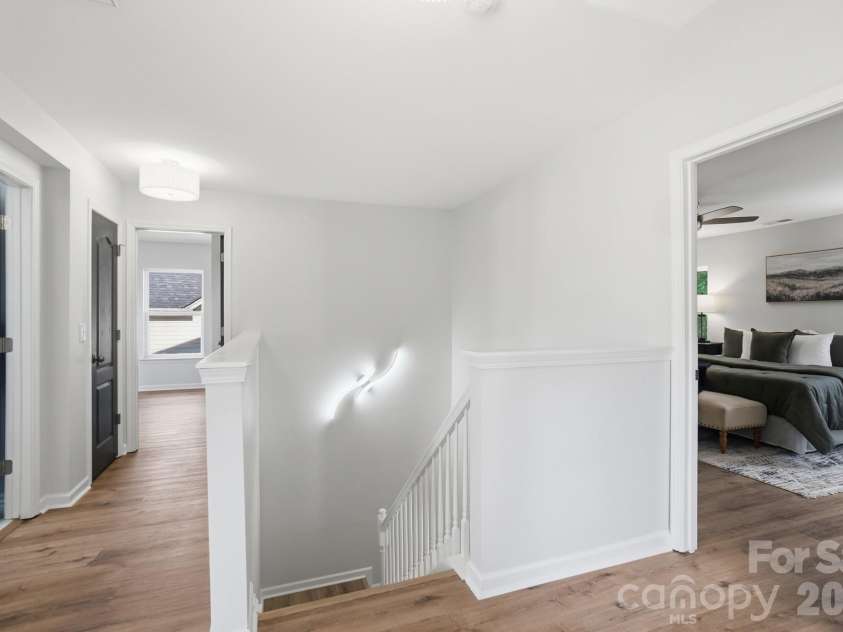 9713 Falling Stream Drive, Charlotte, NC 28214.  MLS# CAR4367748, YatesRealty ID 20617. 