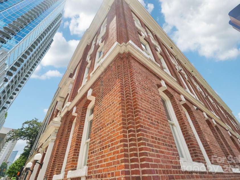 229 Church Street, Charlotte, NC 28202.  MLS# CAR4272254, YatesRealty ID 20618. 