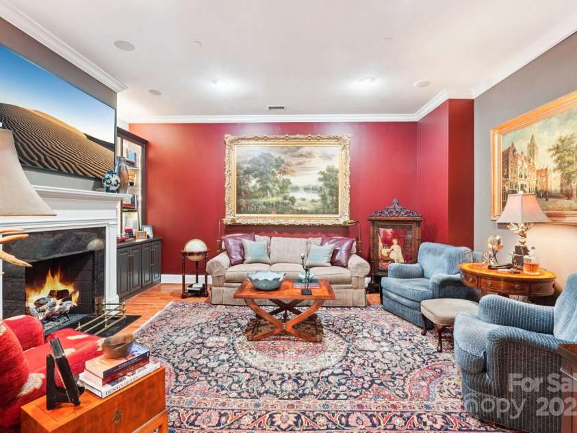 229 Church Street, Charlotte, NC 28202.  MLS# CAR4272254, YatesRealty ID 20618. 