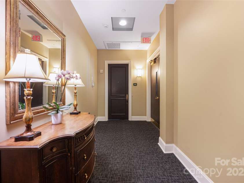 229 Church Street, Charlotte, NC 28202.  MLS# CAR4273884, YatesRealty ID 20618. 