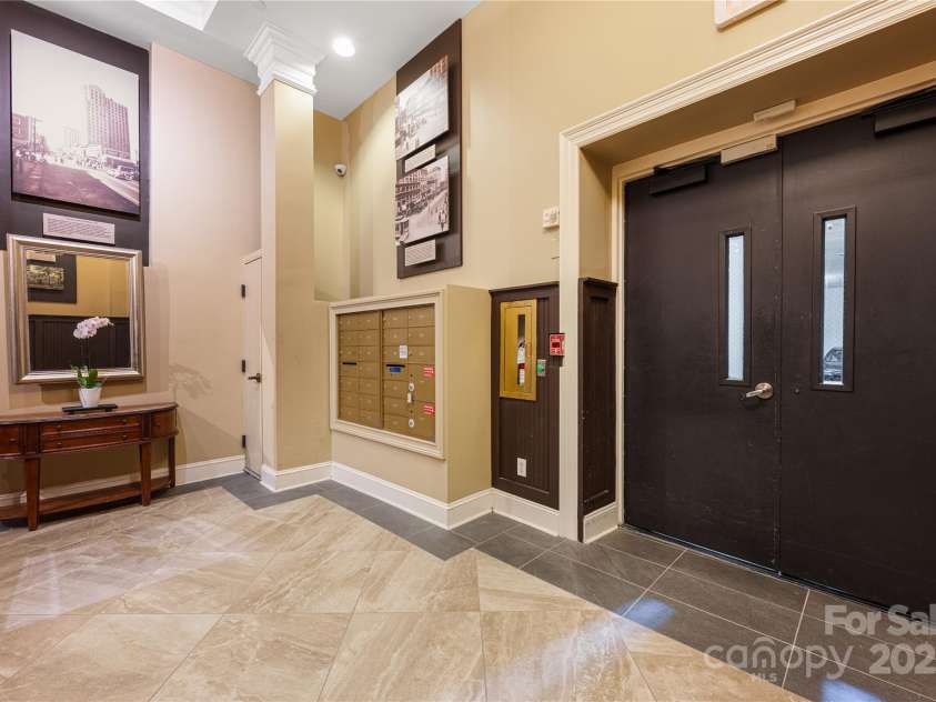 229 Church Street, Charlotte, NC 28202.  MLS# CAR4273884, YatesRealty ID 20618. 