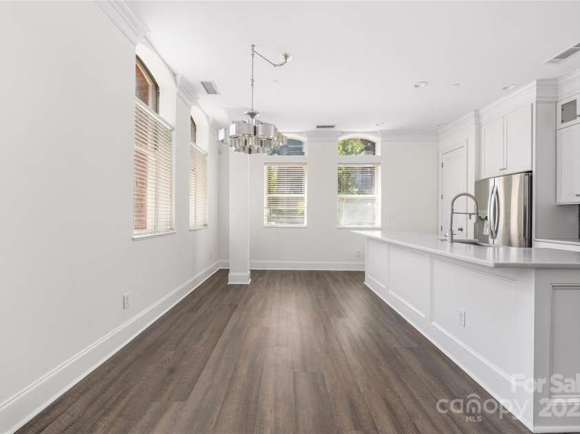 229 Church Street, Charlotte, NC 28202.  MLS# CAR4273884, YatesRealty ID 20618. 