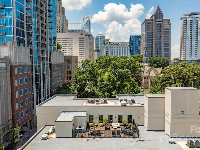 229 Church Street, Charlotte, NC 28202.  MLS# CAR4273884, YatesRealty ID 20618. 