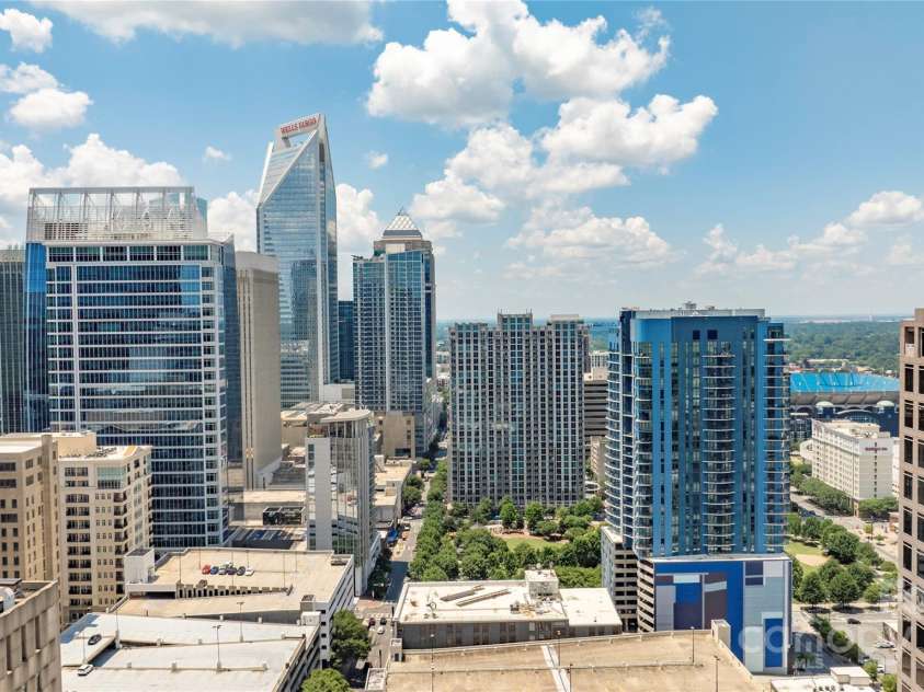 229 Church Street, Charlotte, NC 28202.  MLS# CAR4273884, YatesRealty ID 20618. 
