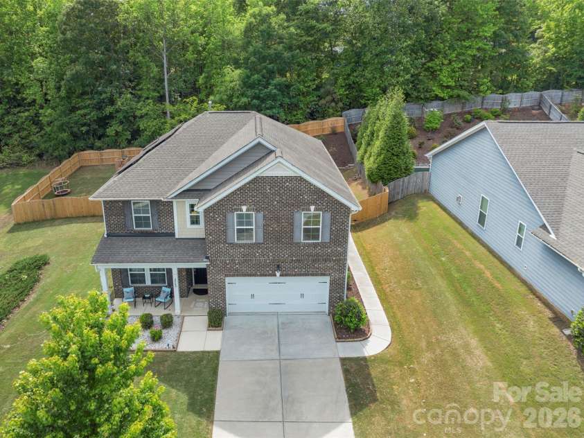 3043 Carriage Oak Way, Fort Mill, SC 29707.  MLS# CAR4374637, YatesRealty ID 20619. 