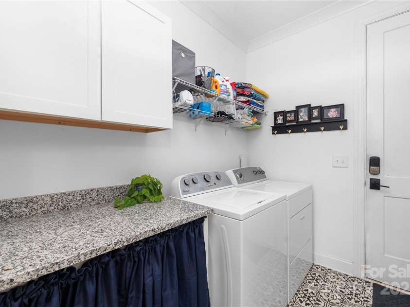 235 Goldenrod Circle, Salisbury, NC 28147.  MLS# CAR4212136, YatesRealty ID 2062. Laundry room