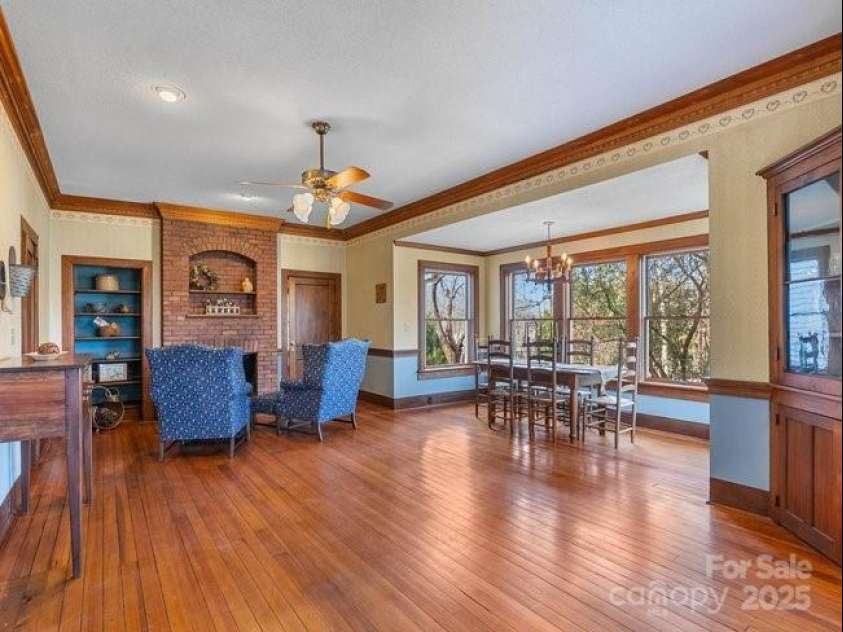44 Bickford Avenue, Tryon, NC 28782.  MLS# CAR4328011, YatesRealty ID 2062. 