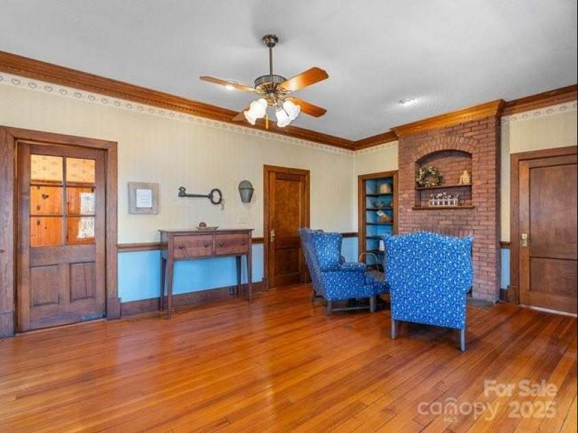 44 Bickford Avenue, Tryon, NC 28782.  MLS# CAR4328011, YatesRealty ID 2062. 