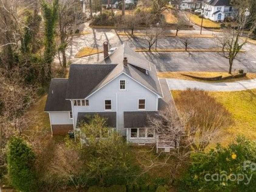 44 Bickford Avenue, Tryon, NC 28782.  MLS# CAR4328011, YatesRealty ID 2062. 