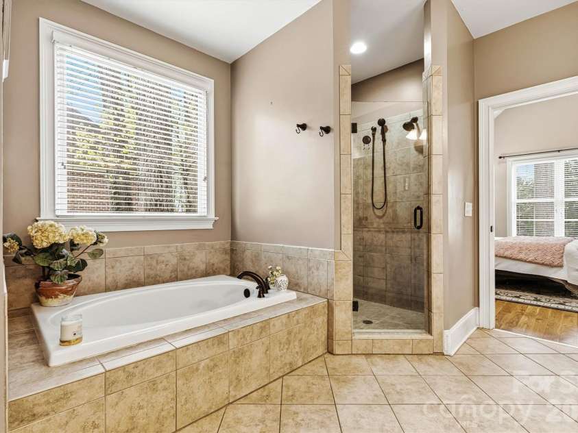 224 Birdie Drive, Stanley, NC 28164.  MLS# CAR4363187, YatesRealty ID 20620. 